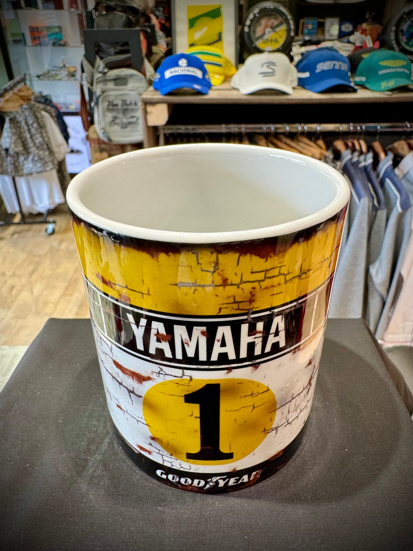 LL Mug Kenny Roberts Yamaha