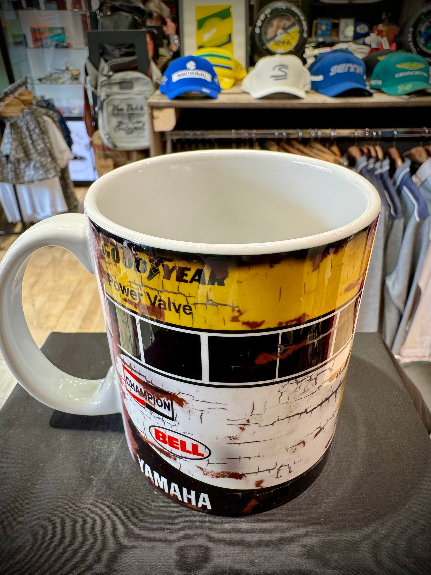 LL Mug Kenny Roberts Yamaha